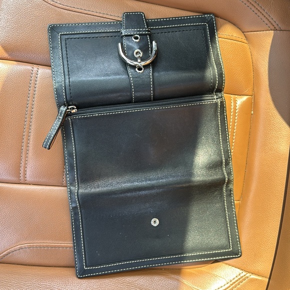 Coach Wallet - Picture 3 of 3